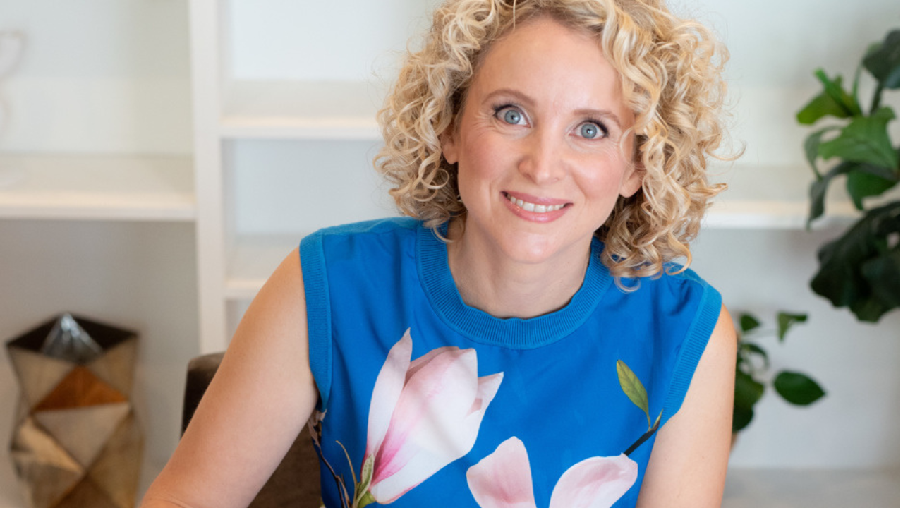 Sarah Janzen, Master Coach and founder of Her Big Leap